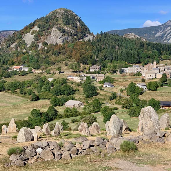 panorama des dolmens de Borée